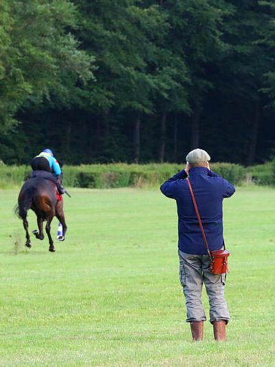 Entraineur chevaux de courses