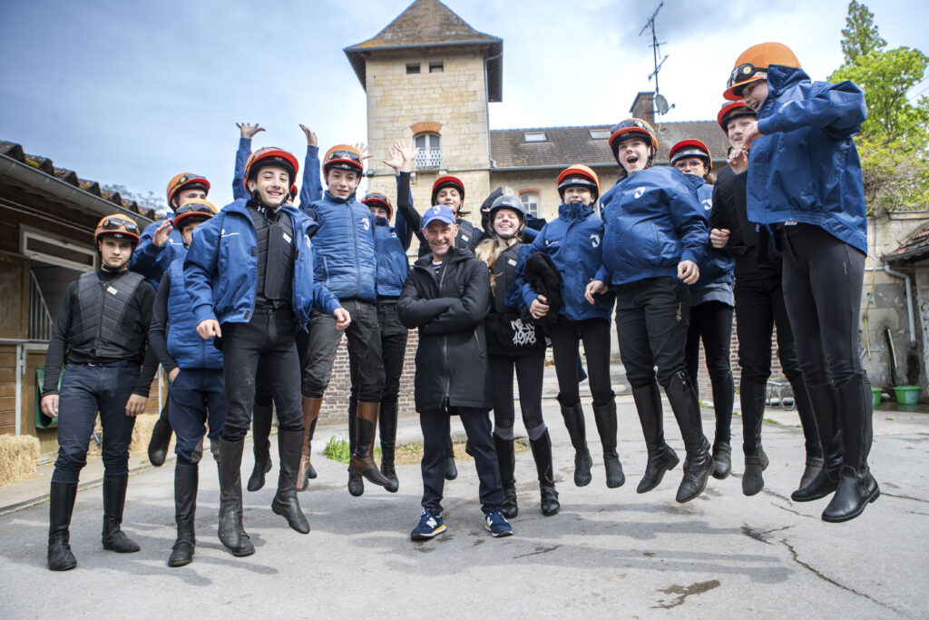 Groupe d'étudiants AFASEC Gouvieux et formateur